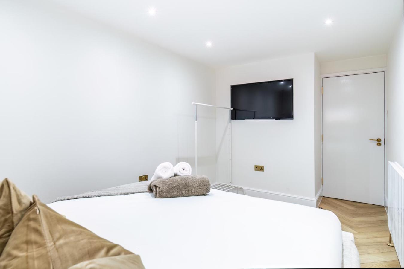 Beautiful In Kentish Town Apartment *