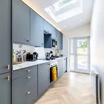 Beautiful Apartments In Kentish Town
