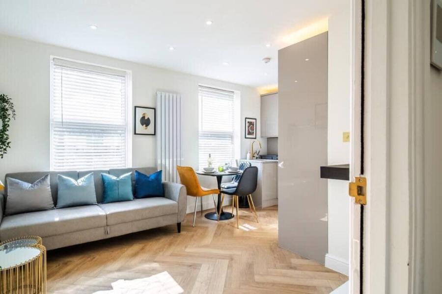 Beautiful In Kentish Town Apartment *